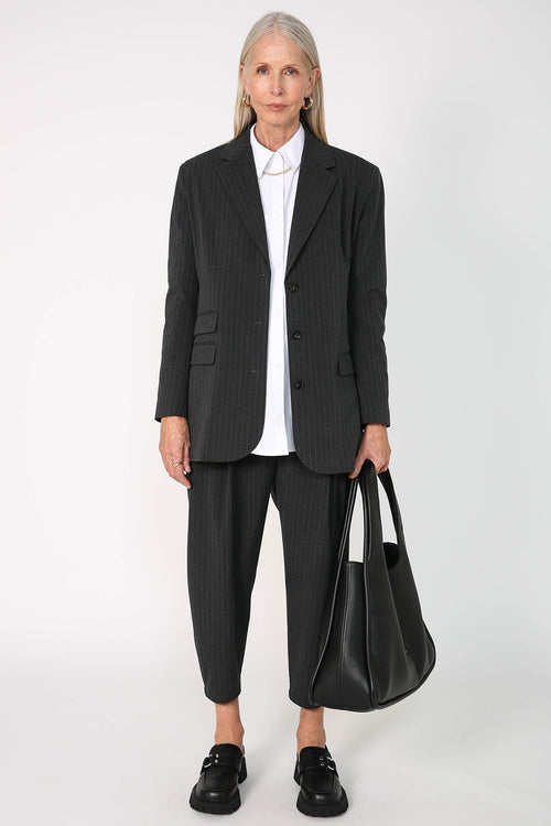 unbutton shirt / white