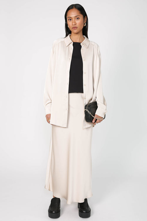 frame bias skirt / pearl natural
