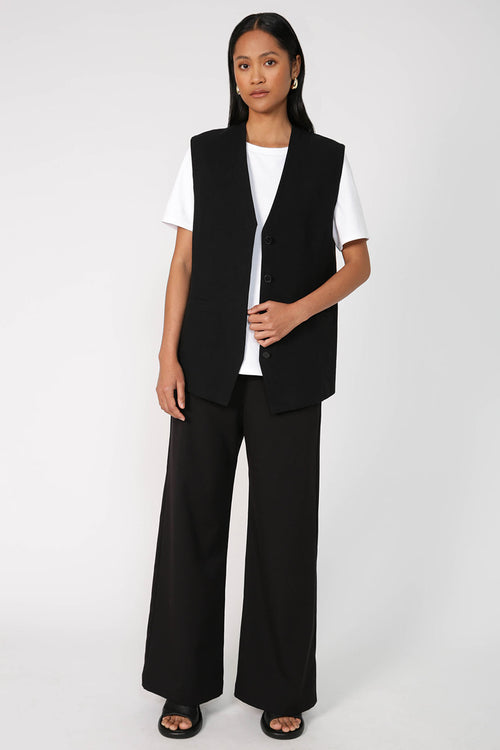 accept waistcoat / black