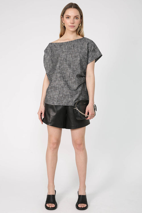 oblige tee / black marle