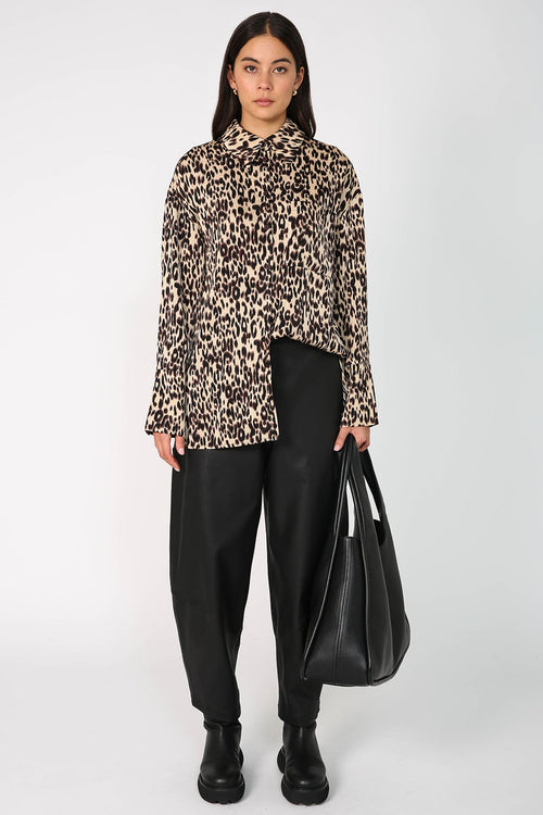 elude shirt / tan|brown animal print