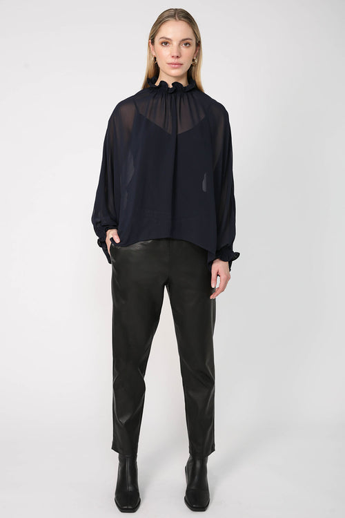 chalet top / ink blue