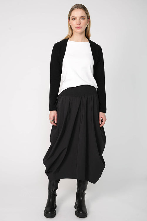 vent shrug / black
