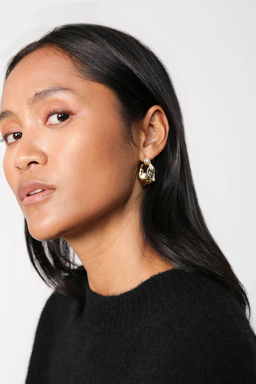 crush hoop / gold
