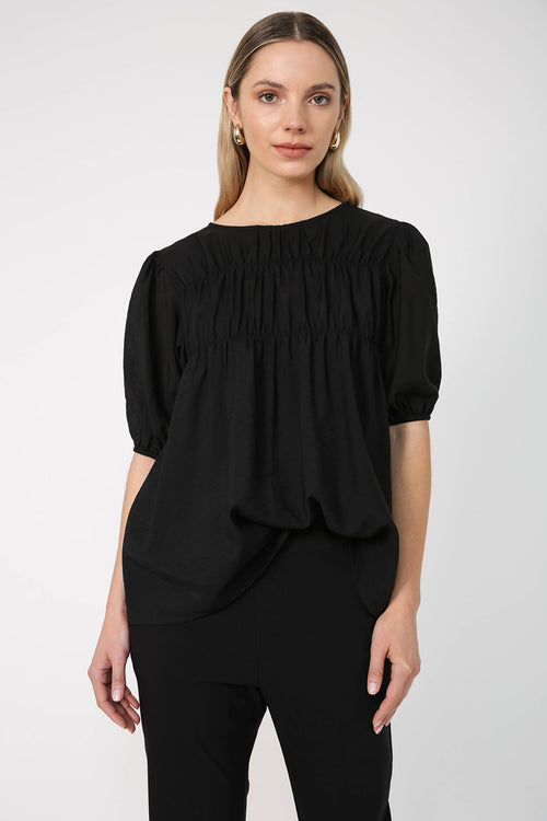 region tee / black