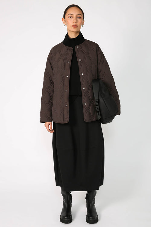 treading jacket / bitter chocolate