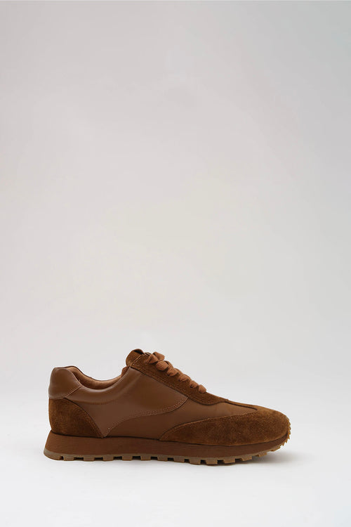 sprint trainer / dark camel brown