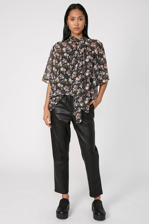 area tee / pink floral paisley