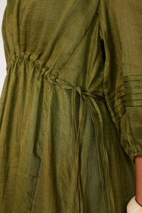 illume midi dress / caper green