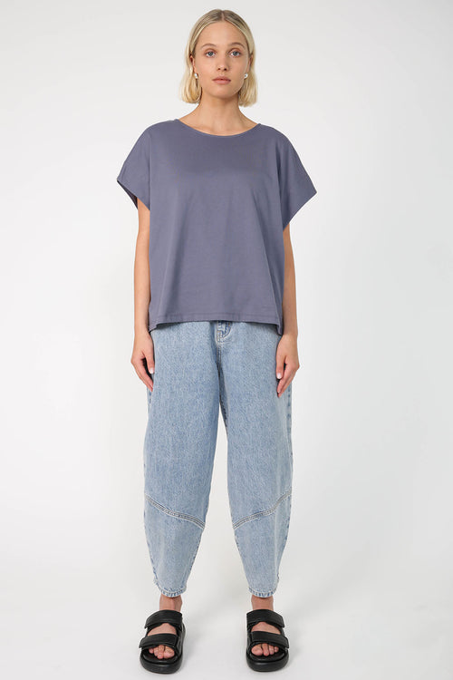 relative tee / grey blue