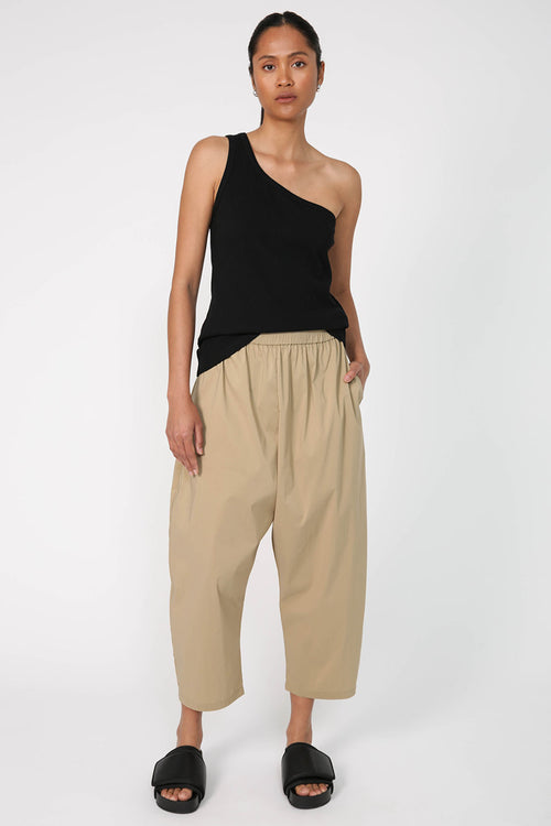 descent pant / camel brown
