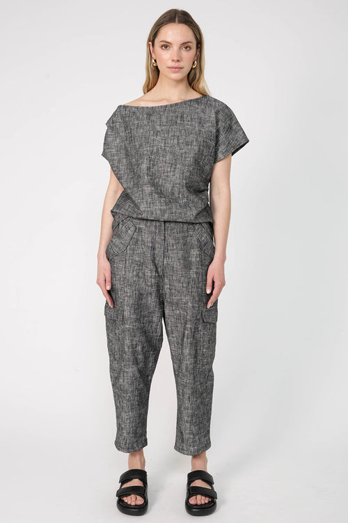 oblige tee / black marle
