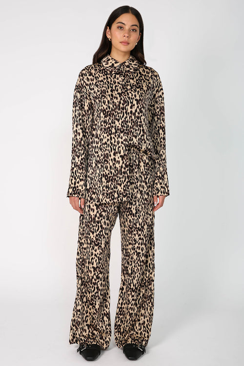 elude shirt / tan|brown animal print