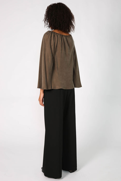 molten top / olive
