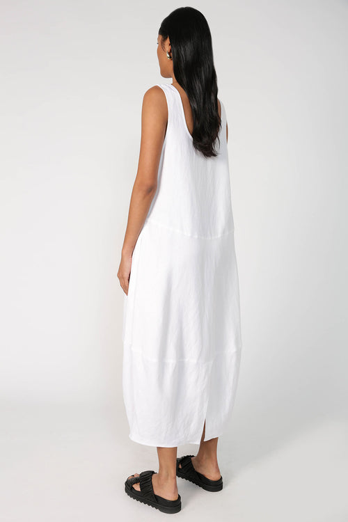 ahead dress / white