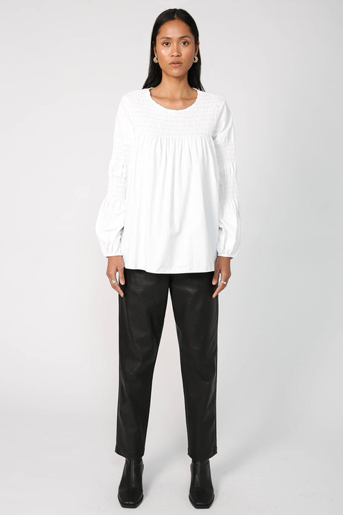 culprit top / ivory white