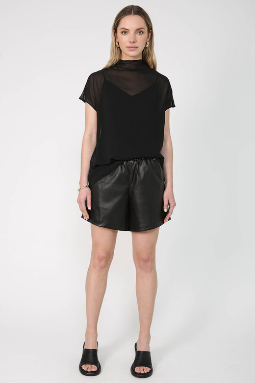 affixing tank / black
