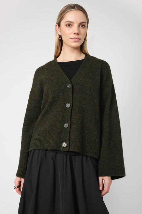 spoken cardi / dark green