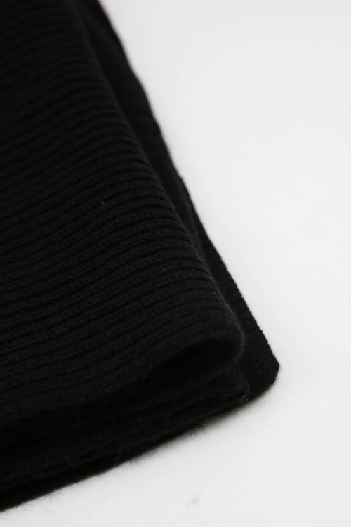 hoodie scarf / black