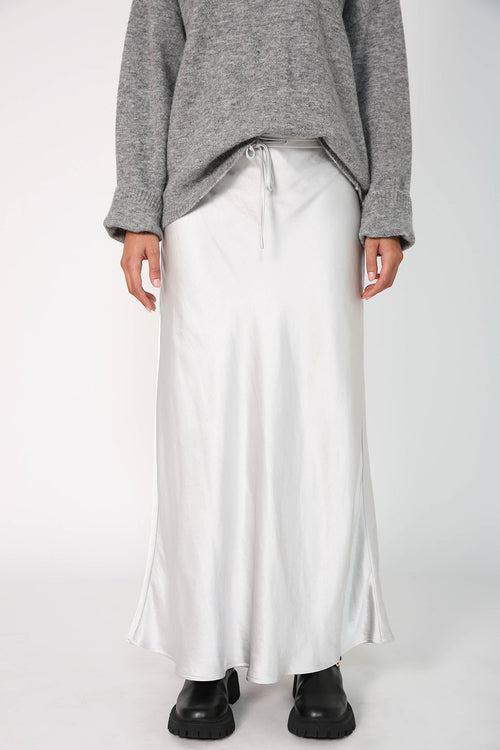 frame bias skirt / silver metallic