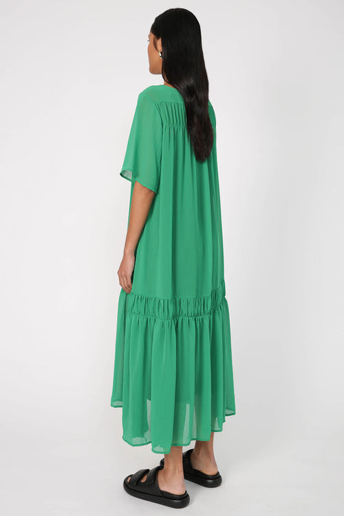 floating dress / bright green