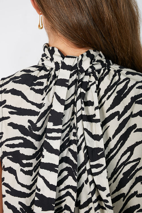 area tank / natural|black abstract zebra