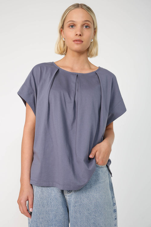 relative tee / grey blue
