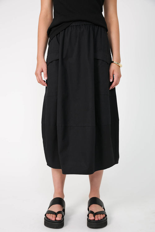 global skirt / black