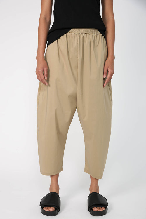 descent pant / camel brown