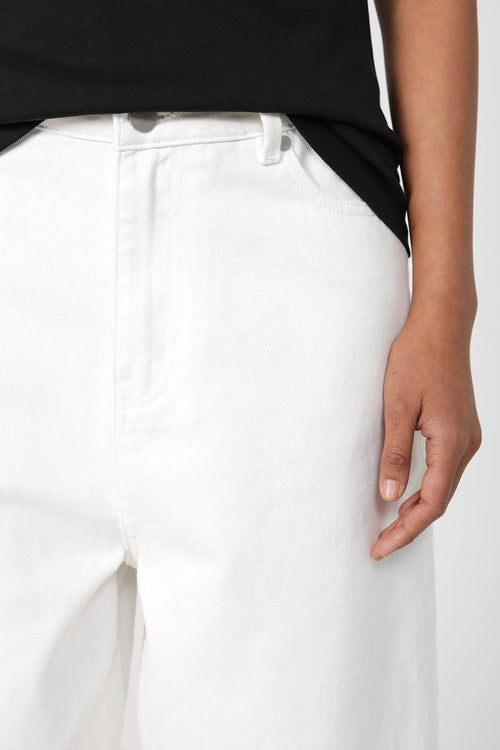 furtive crop jean / ivory white