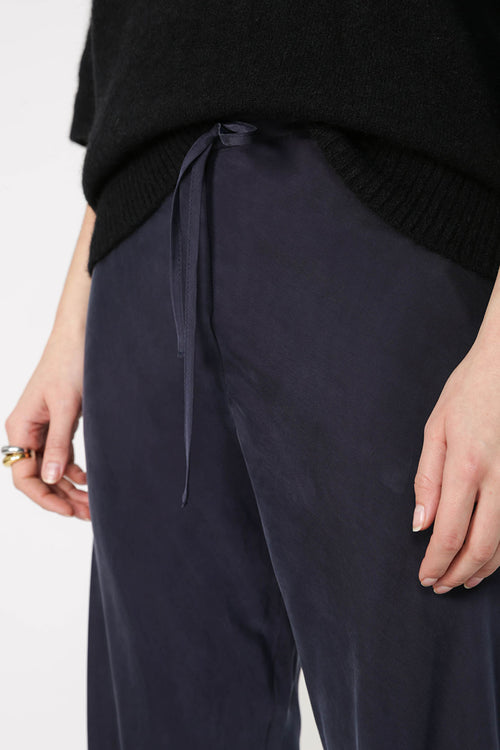 frame bias pant / navy blue