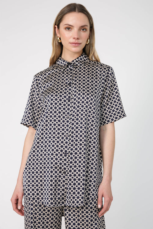 vastness shirt / navy|natural geo print