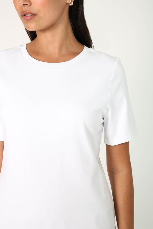 modest tee / white