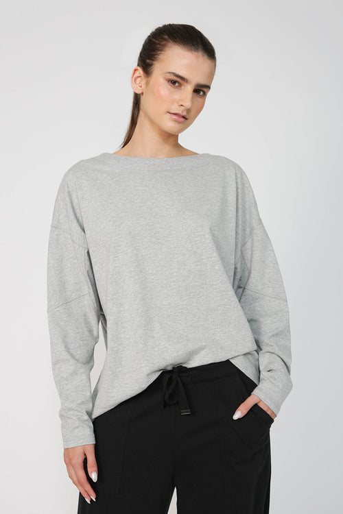 move top / grey