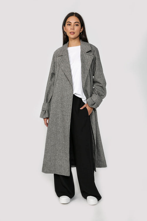 coached pant / black