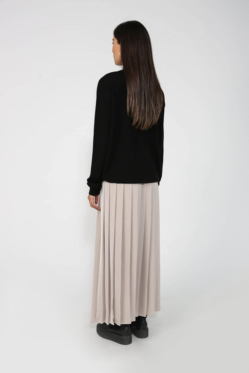 pleating skirt / taupe neutral