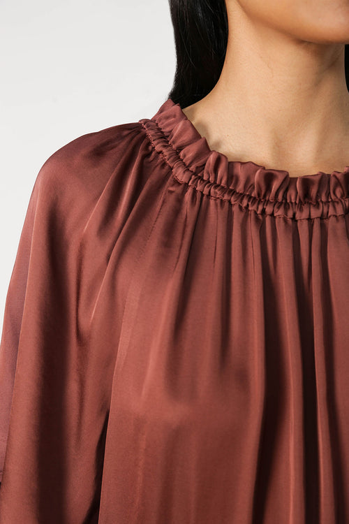 equal tee / cacao red