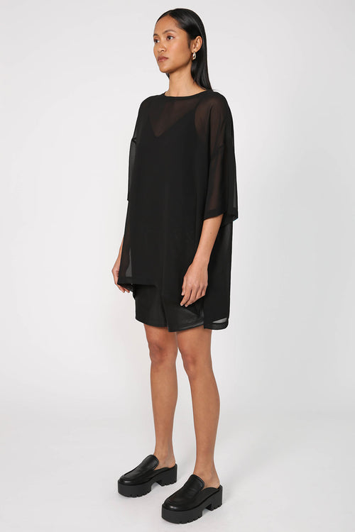 biding tee / black