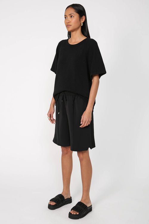 coach short / black