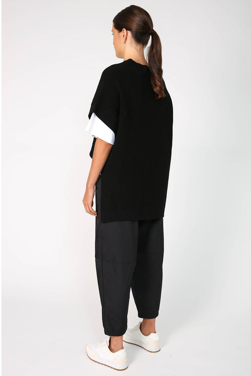 ahead pant / black