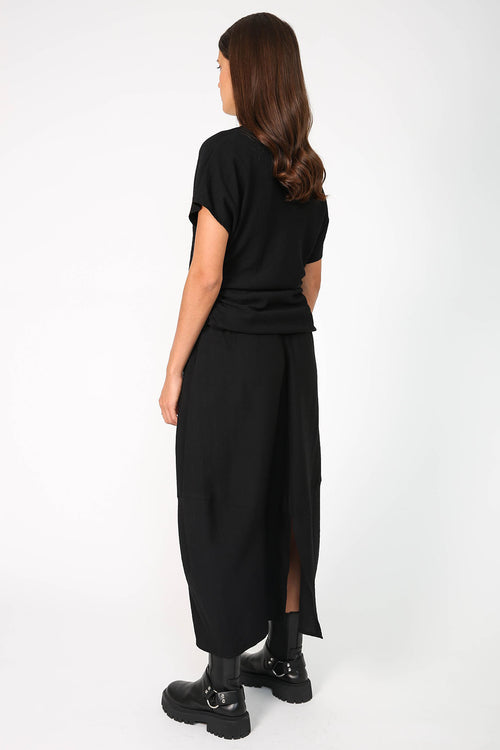 ember skirt / black crepe