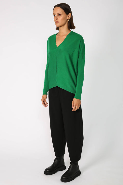 step sweater / bright green