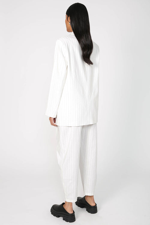 barrel blazer / ivory|black pinstripe