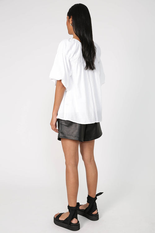 gallery short sleeve tee / white