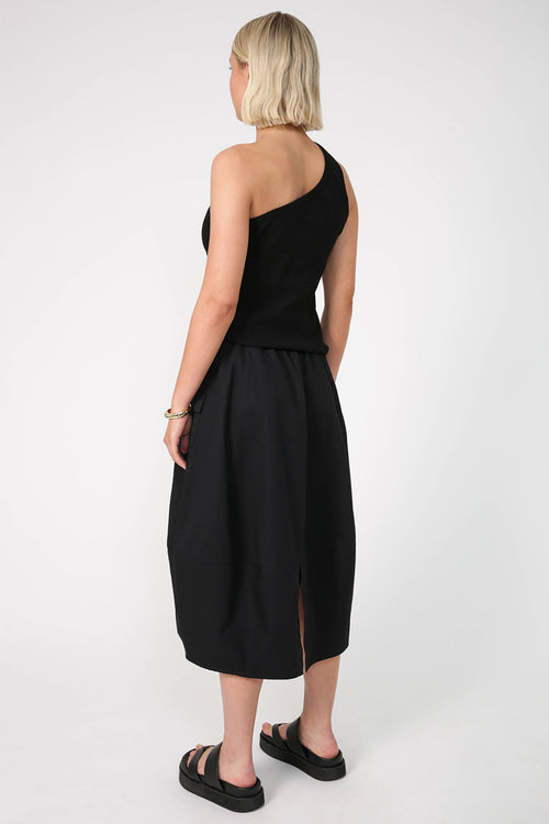 global skirt / black