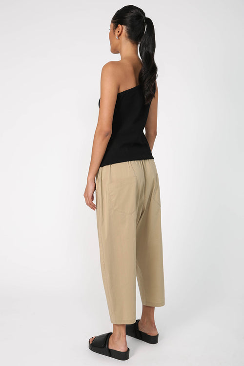descent pant / camel brown