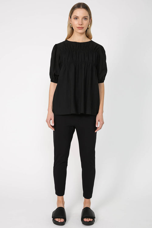 region tee / black
