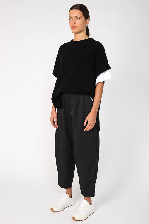 ahead pant / black