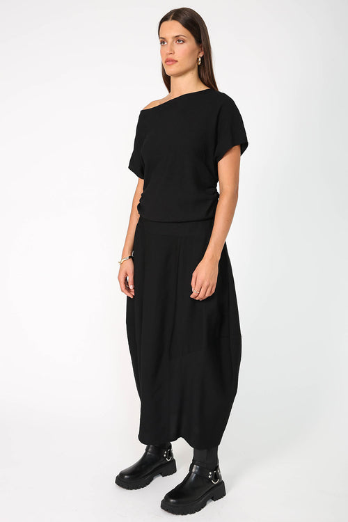 ember skirt / black crepe