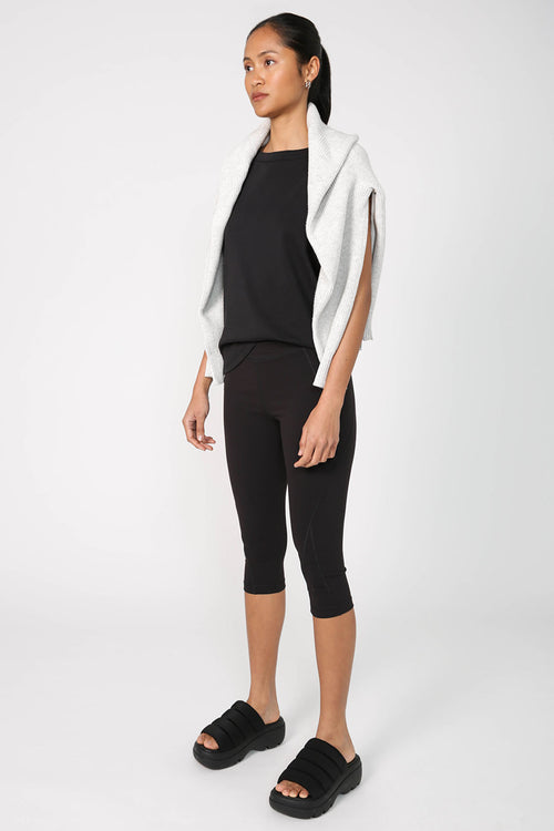 game on capri / black